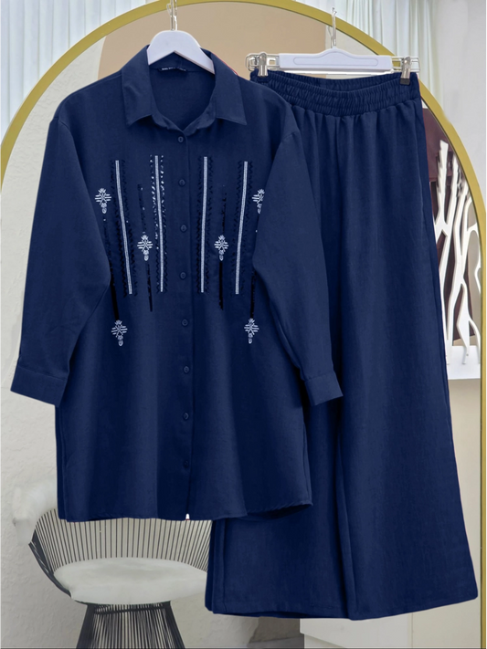 Ensemble Glamour Bleu Marine avec Sequins et Boutons