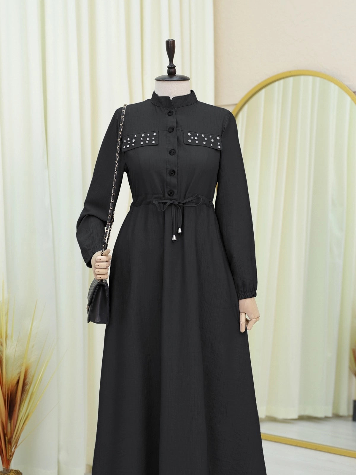 Robe « Poches Pierres & Taille Nouée »- noire